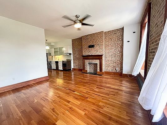 1st image of 2101 5th Ave APT 3S