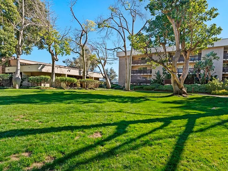6406 Friars Rd #338 — Photo 18