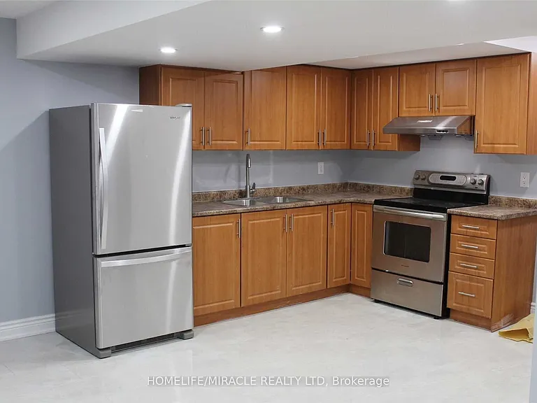 11 Emmett Cir #BASEMENT — Photo 2
