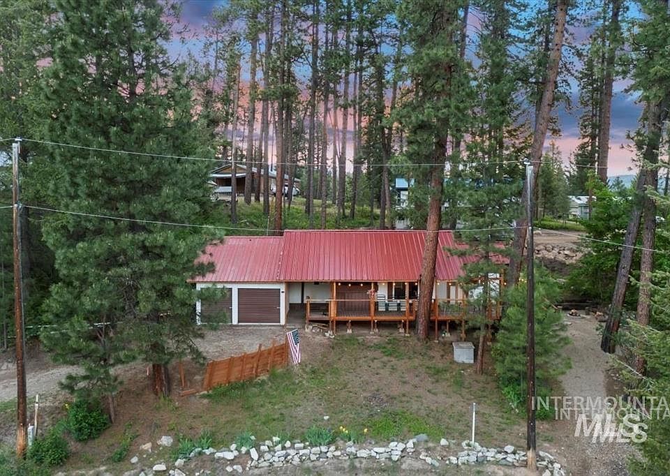 1st image of 17 Shady Ln