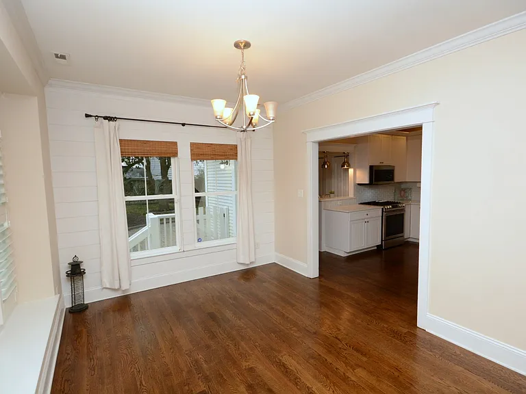 4116 Pretty Lake Ave — Photo 23