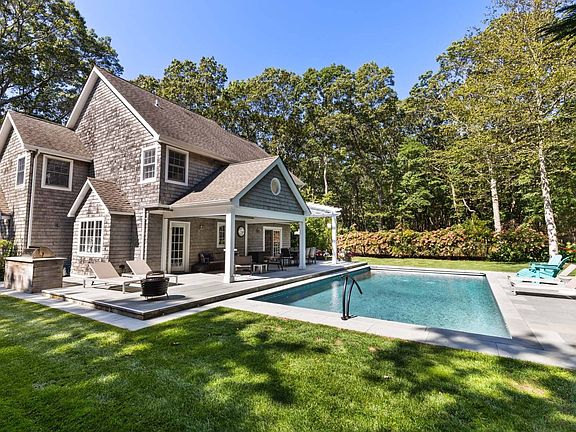 2nd image of 145 Sea Farm Ln