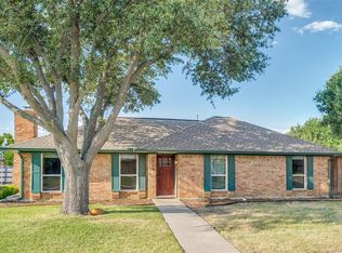 2304 Daybreak Dr, Dallas, TX 75287