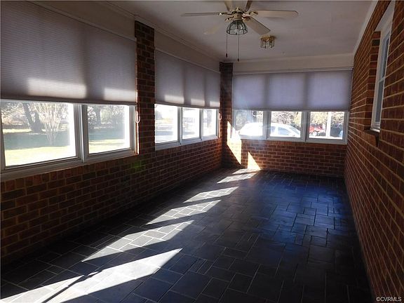 5th image of 122 Virginia Ave