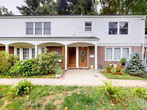 1 Thompson Drive, Leonardo, NJ 07737