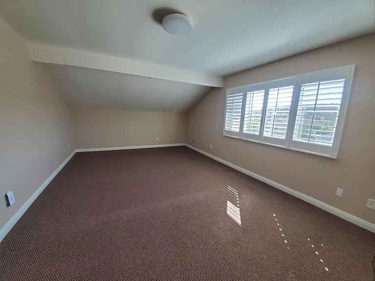 2344 Hampstead Way — Photo 6