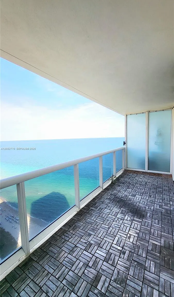 Beach Club Two Condo — Photo 4