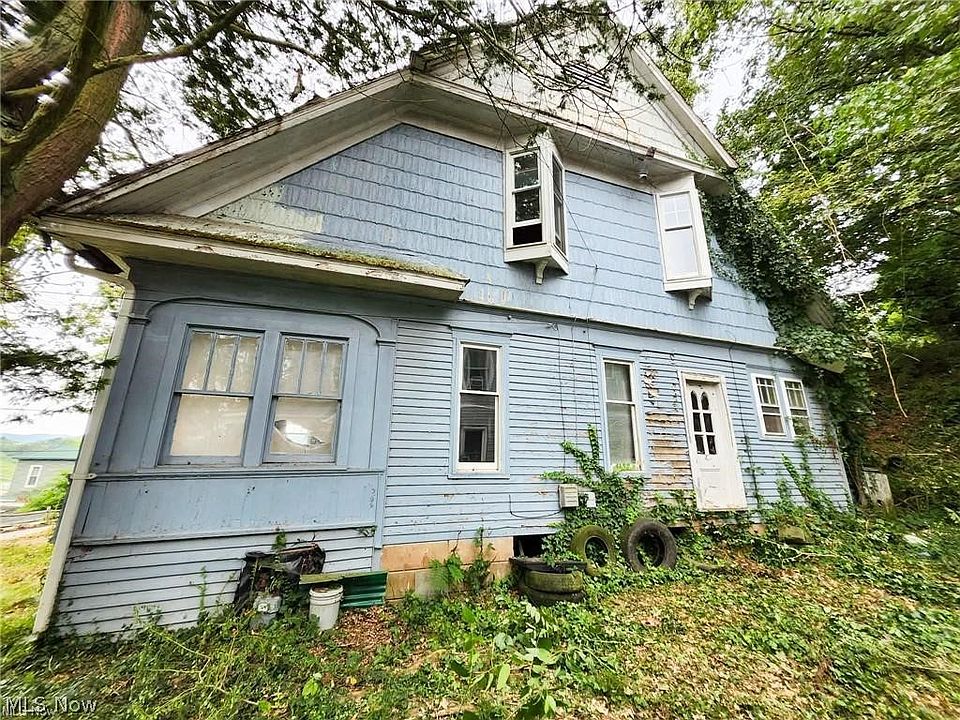 4th image of 103 Circle Ave