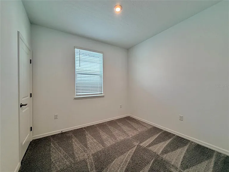 449 Belmond Dr — Photo 18