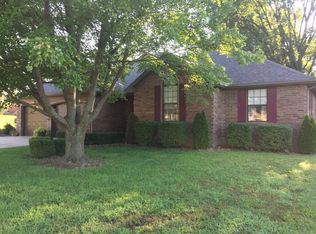 2902 Mount Hope Rd, Webb City, MO 64870