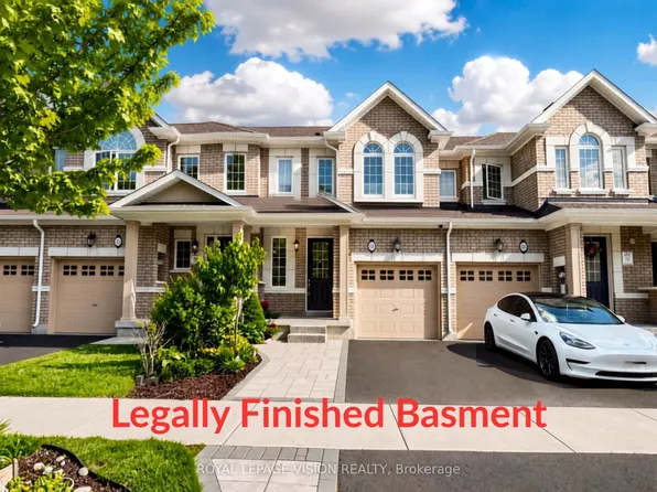 24 Pennycross Cres, Brampton, ON L7A 4M1