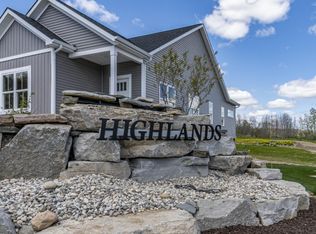 1509 Center Hill Rd SE #25, Lowell, MI 49331