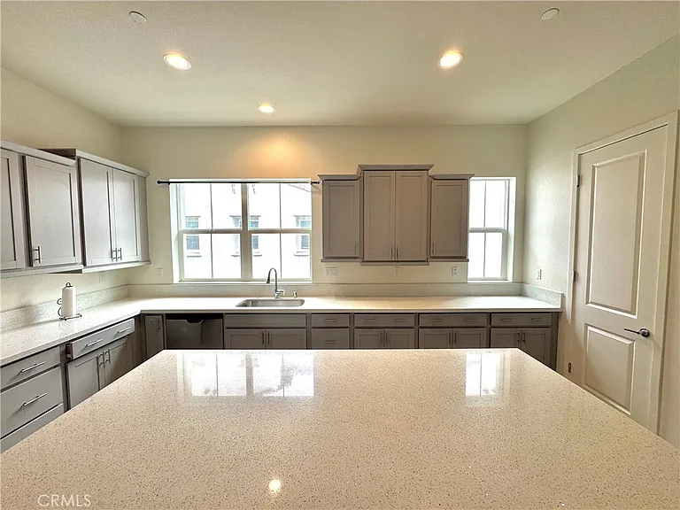 15936 Ellington Way — Photo 17