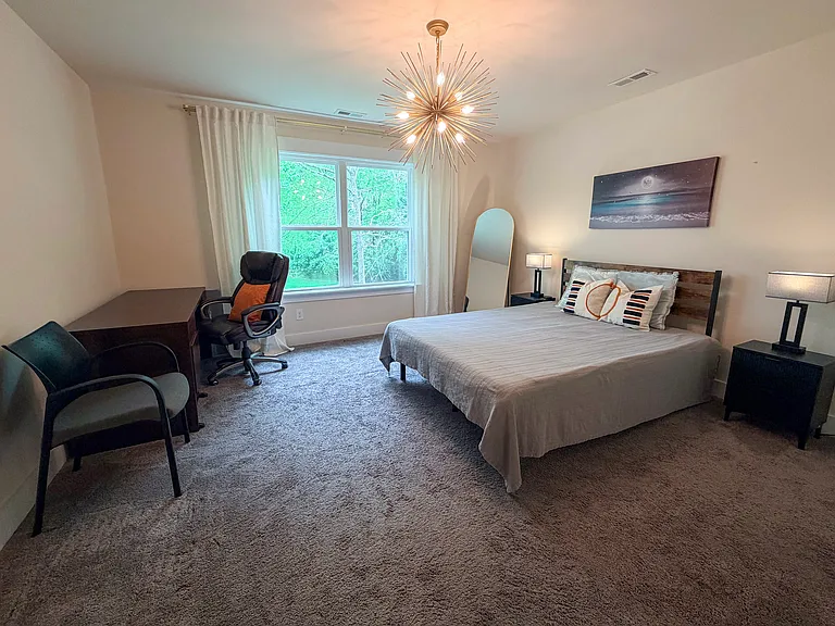 1004 Josey Ln — Photo 16