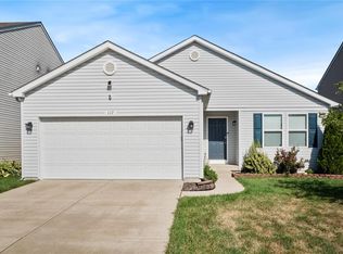 117 Meadowcrest Dr, Belleville, IL 62221