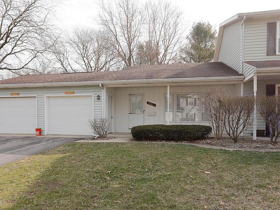 10211 Fox Hollow Ct-102