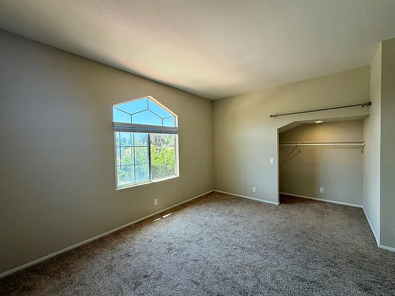 3366 Waterford Dr — Photo 33
