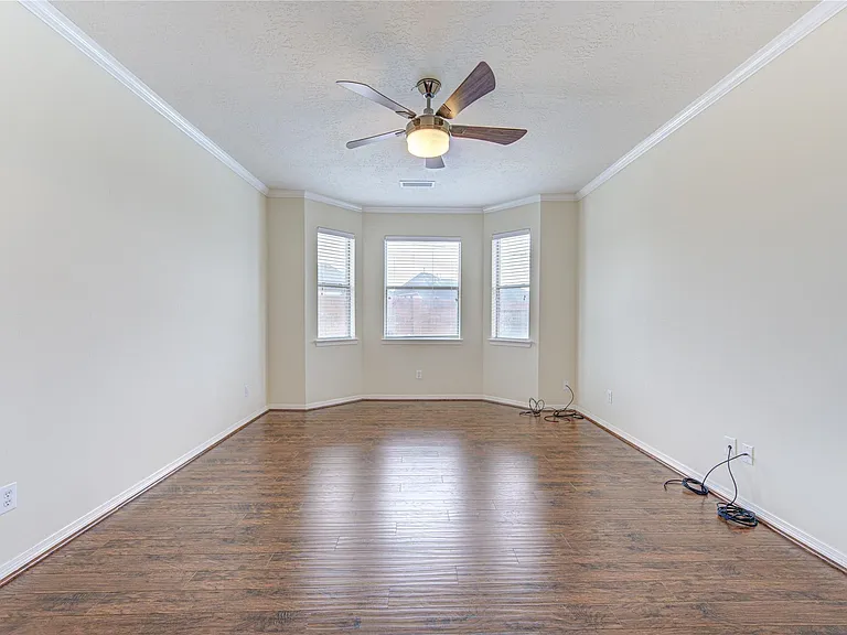 5007 Jade Cove Ct — Photo 23