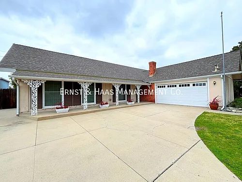 11381 Foster Rd Photo 1