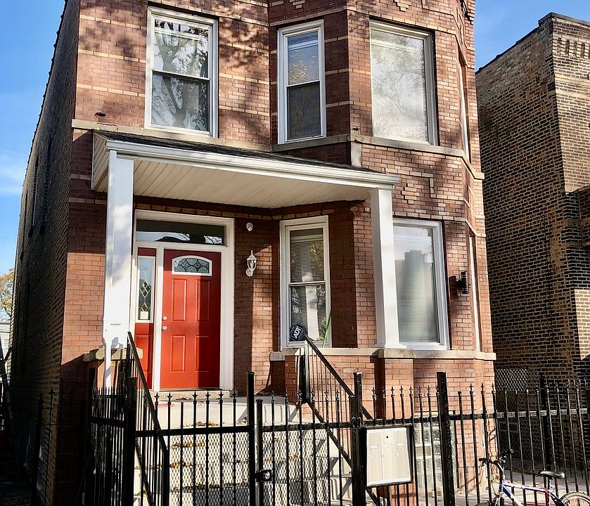 2nd image of 1121 N Monticello Ave