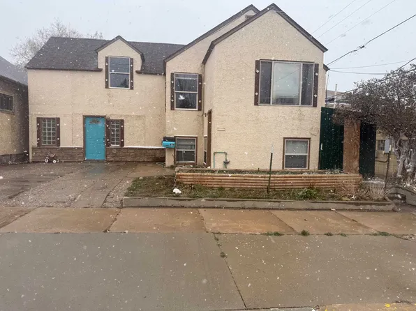 419 6th St, Rawlins, WY 82301