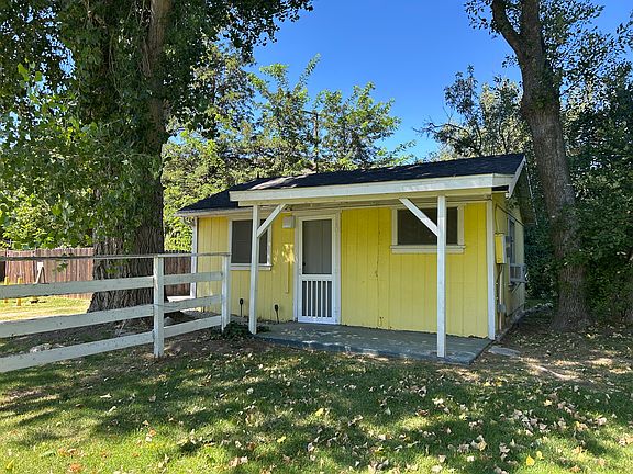 2nd image of 18257 1/2 Devere Ct