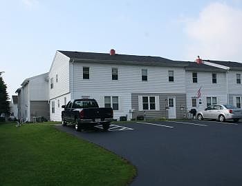 1st image of 116 Lynwood Dr APT 4