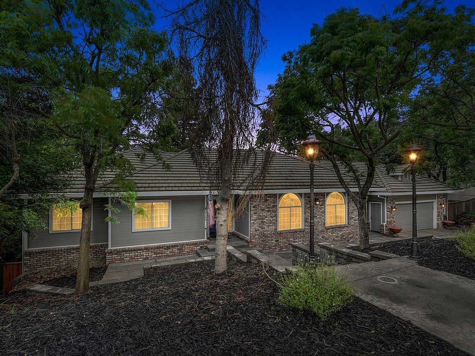 1st image of 2169 Cardiff Cir