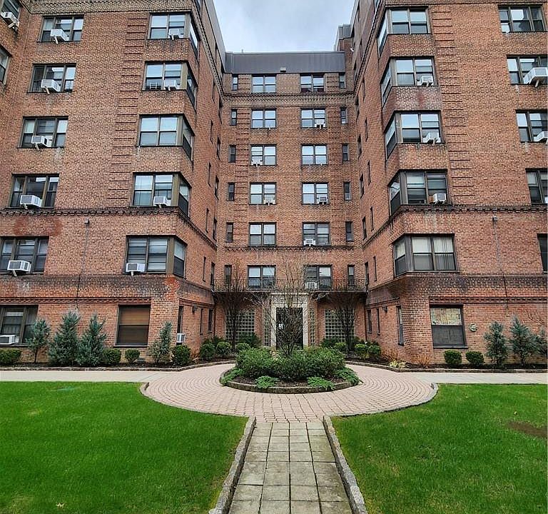 1st image of 101 Ellwood Avenue #4D