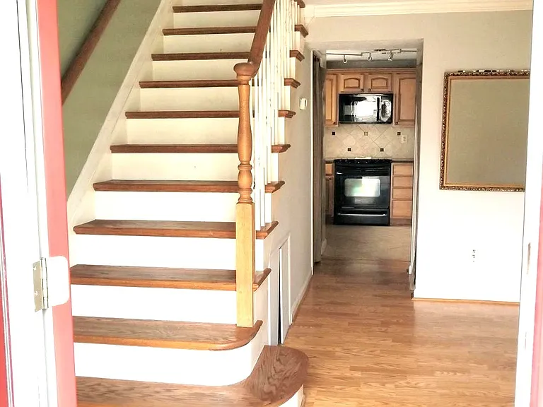 3581 Brickwall Ln — Photo 3