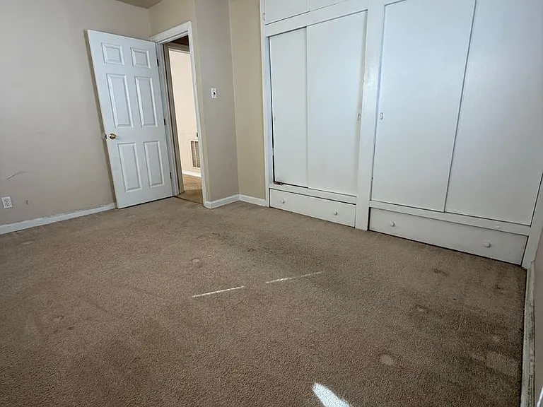 1225 W Main St — Photo 6