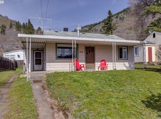312 W Jefferson St, Bingen, WA