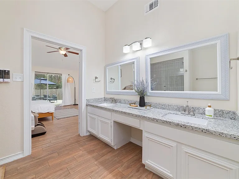 36 N Rain Forest Ct — Photo 18