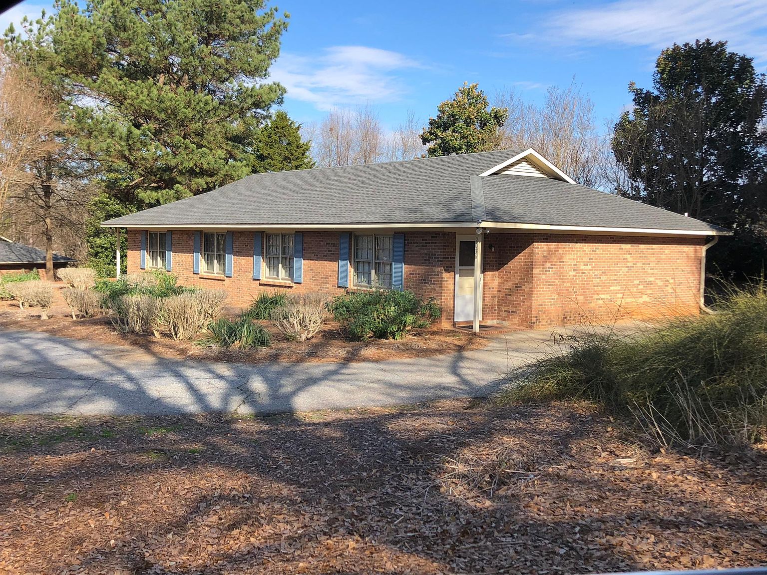 2036 Pineview Dr, Spartanburg, SC 29307 Zillow