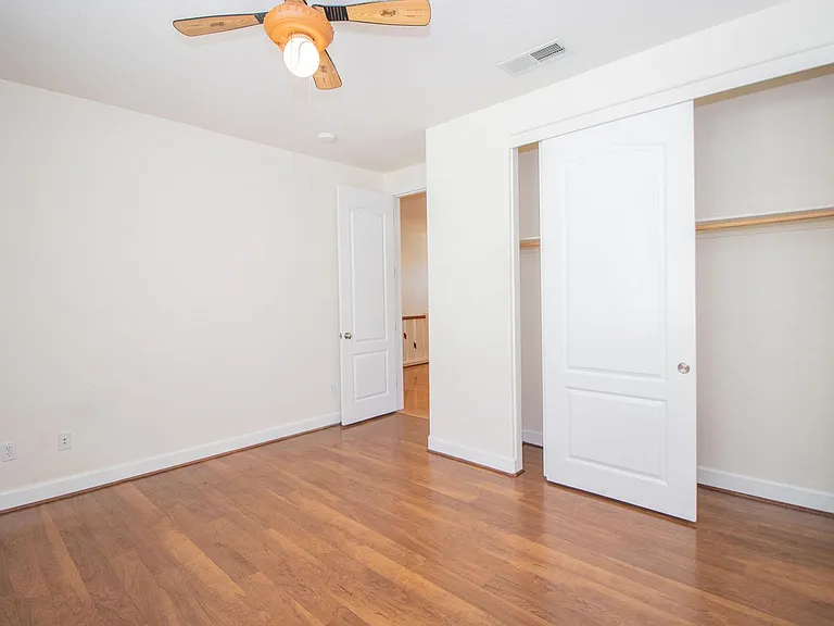 6239 Newhaven Ln — Photo 44