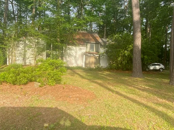 209 Fairway Drive, Trent Woods, NC 28562