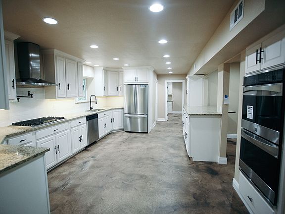 2nd image of 11431 Raindrop Dr