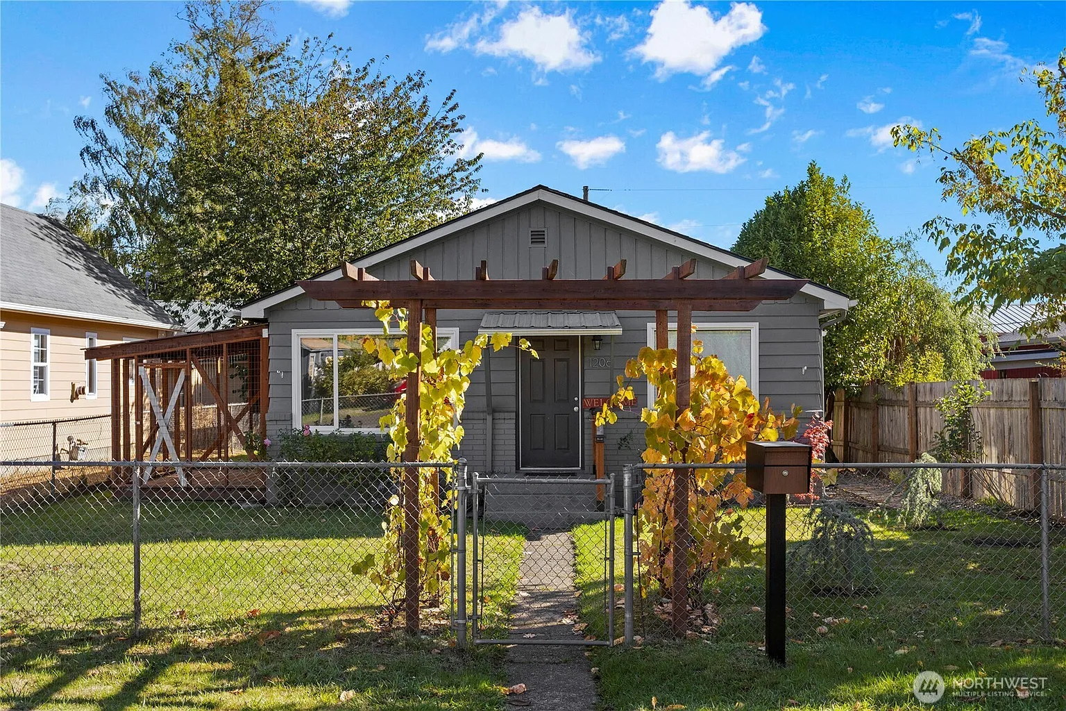 1206 J Street photo 1
