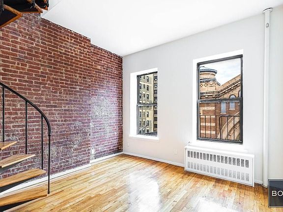 3rd image of 208 W 82nd St APT 5A