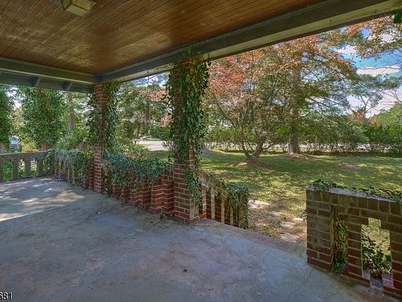 2nd image of 114 Amwell Rd