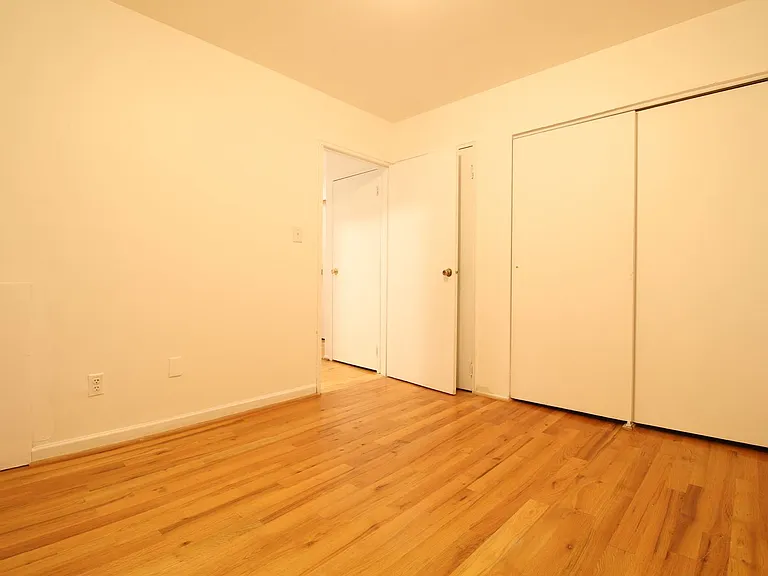 931 Spruce St #A — Photo 10