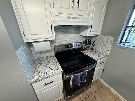 5th image of 2624 McCain Ct