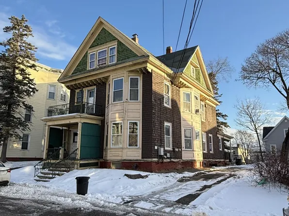 56 Howe Street, Lewiston, ME 04240