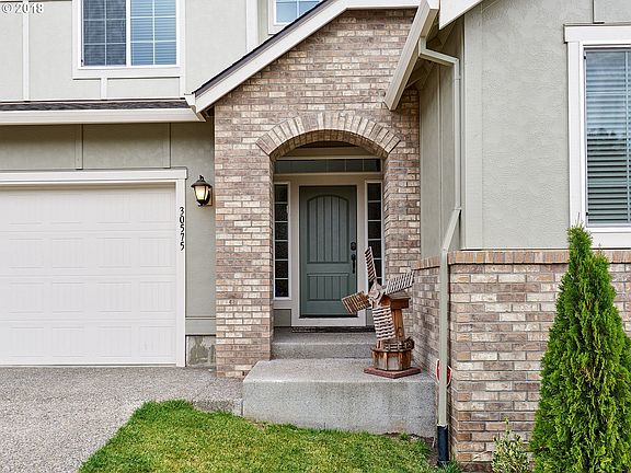 4th image of 30575 NW Eggiman Ct