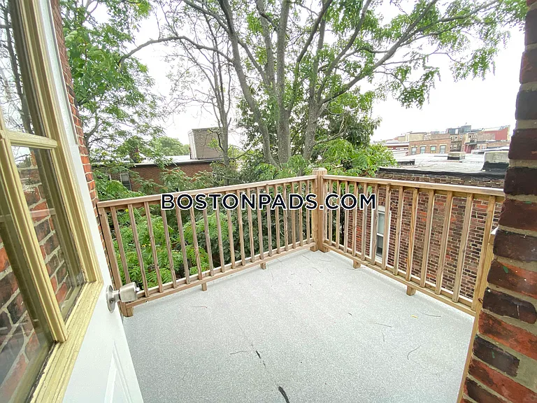 1377A Commonwealth Ave #3 — Photo 12