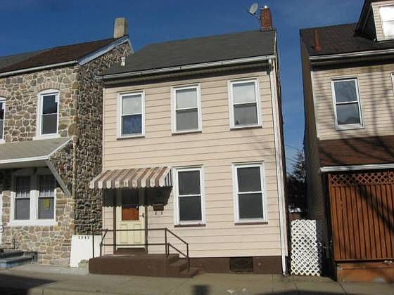 1st image of 1243 Ferry St