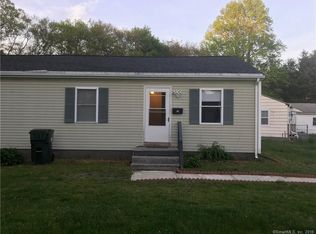 30 Concord Ct, Groton, CT 06340