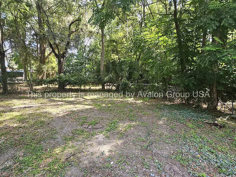 9831 Ridge Blvd — Photo 17