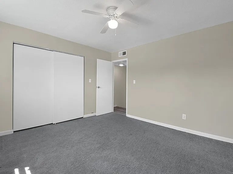 2383 Belcher Dr — Photo 30
