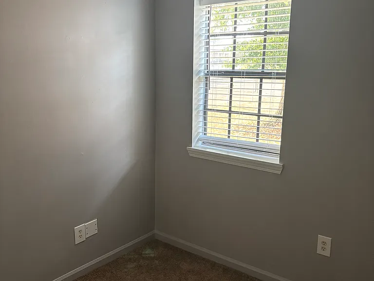 901 Hargrove Rd #13C — Photo 12